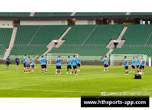 刘伟国：从球场闪耀到教练席上的转变