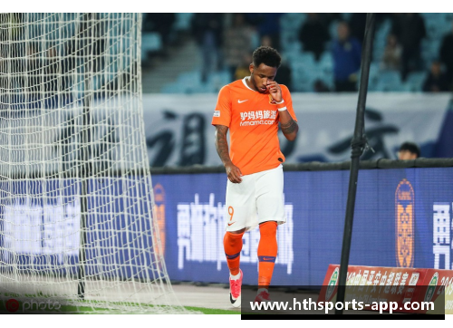 武汉球员拉斐尔：揭秘他的职业生涯与足球之路